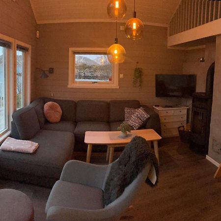 Hytte Ved Sjoen Napp Exterior photo